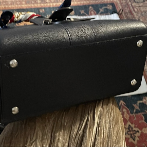 ✨Delvaux Brillant MM Midnight Blue Handbag - Picture 4 of 11